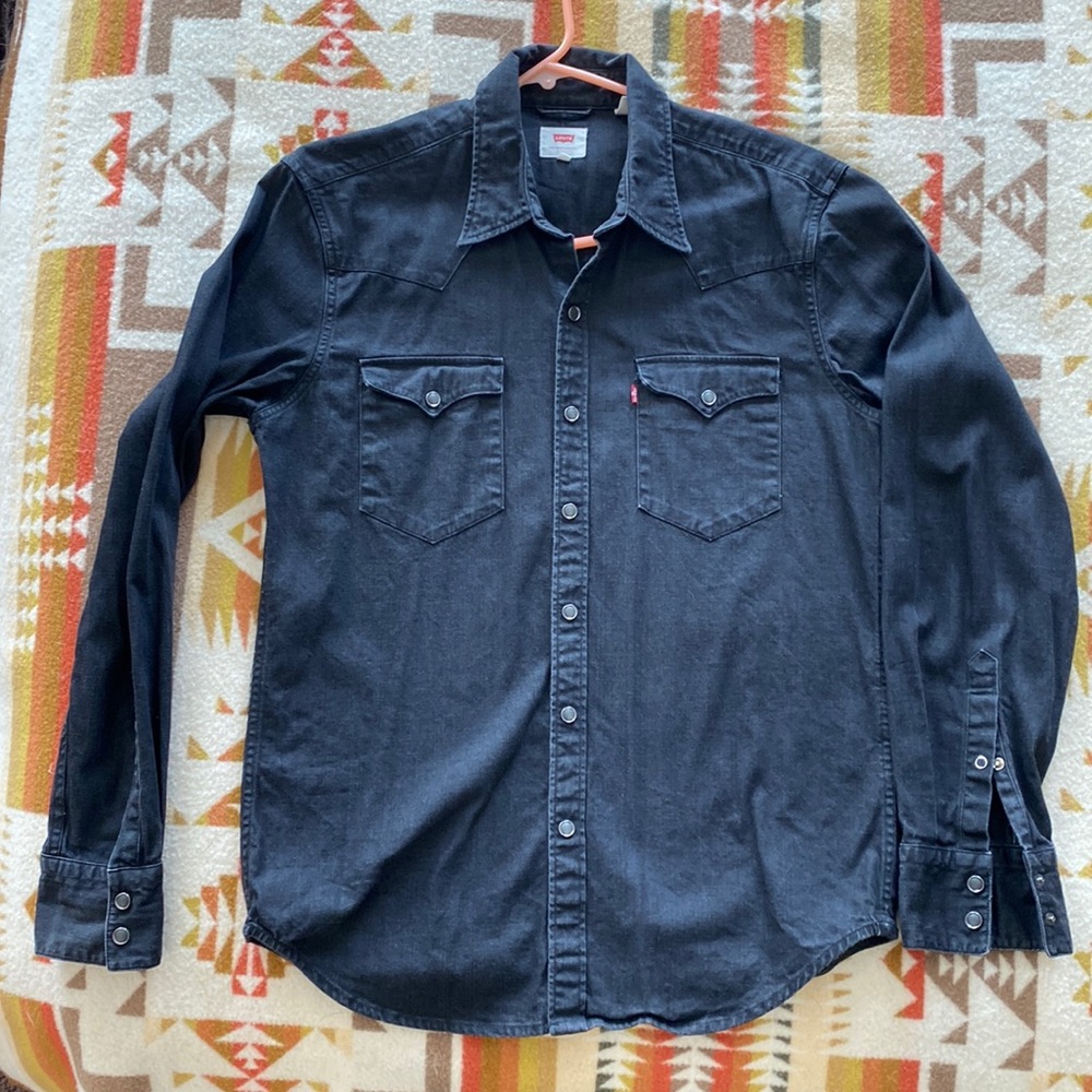 Levi’s Barstow Pearl Snap Button Down Western Shirt MENS SIZE MEDIUM